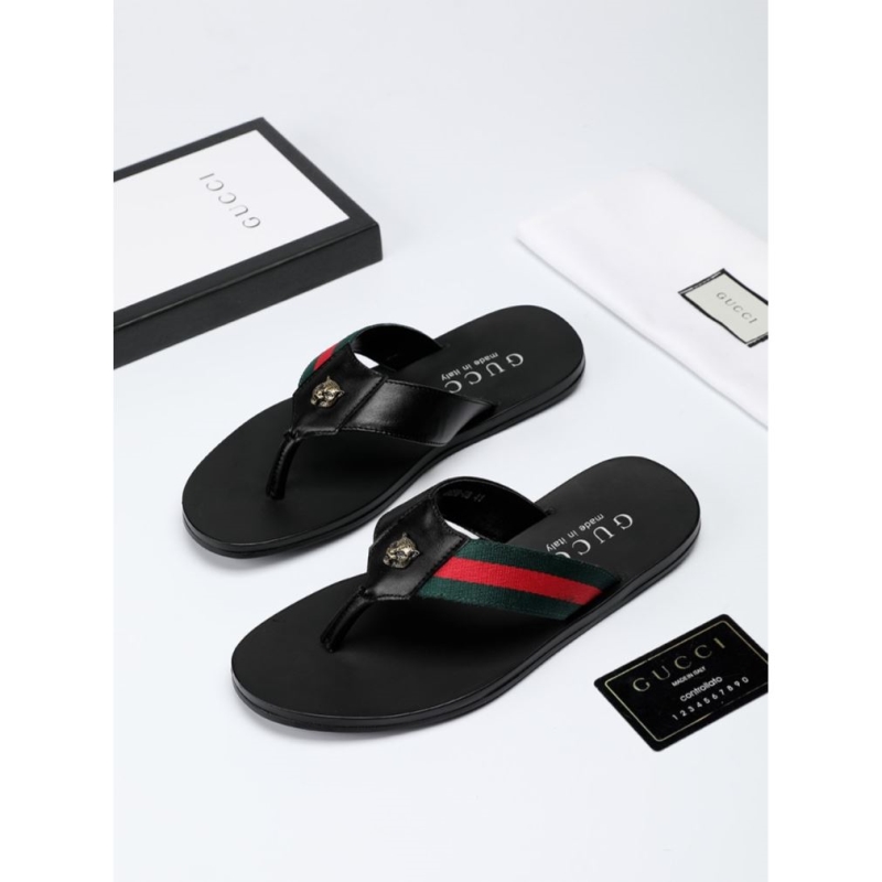 G*u*i slippers
